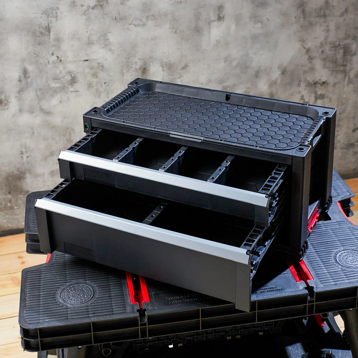 Ящик для инструментов Keter 8 Drawer Tool Chest System 17200082