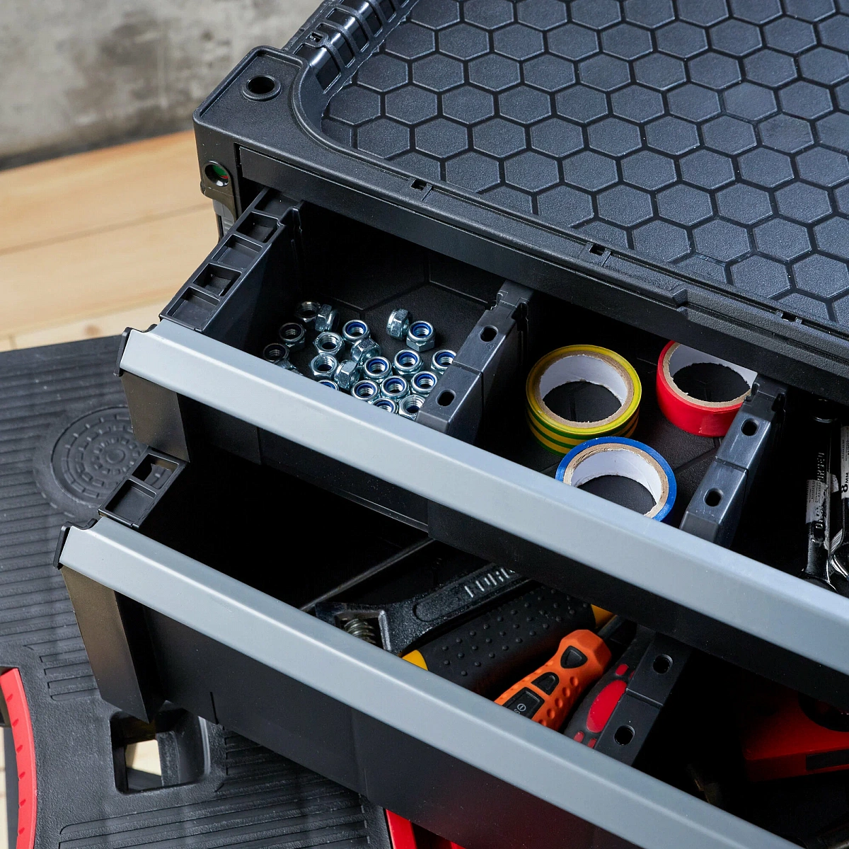 Ящик для инструментов Keter 8 Drawer Tool Chest System 17200082