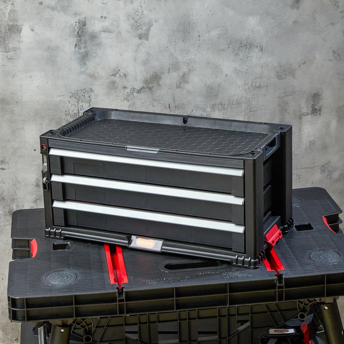 Ящик для инструментов Keter 9 Drawer Tool Chest System 17200083